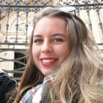 Inma Santana Martín, Cuidadora de mascotes a Vélez-Málaga