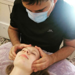 Luis Veza, Chiromassist in Barcelona