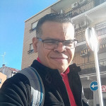 Darwin Sotillo, Cuidador de gent gran a Toledo