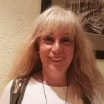 Maria Elena Perez Montenegro, Cuidadora de gent gran a Pamplona
