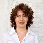 Laura Micó, Spanish to English Translator in Ávila