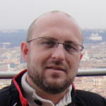 Alejandro Cenamor, Waiter in Cuenca
