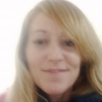 Cristina Carrión, Caregiver of elderly in Tavernes Blanques