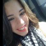 Lydia Bernad Ballester, Passejadora de gossos a Ceuta