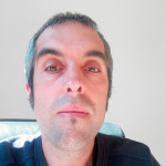 Dani R. Perdiz, Cuidador de gent gran a Vigo