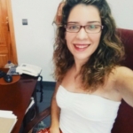 Elizabeth López martín, Professora d'anglès a Fuengirola