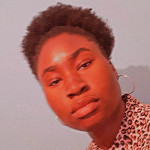 Divine Dele, Cuidadora de mascotes a Vitoria-Gasteiz