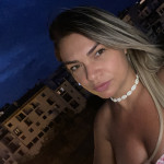 Angela Maria De Almeida Da Silva, Netejadora a Santander