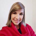 Ysaulete Luis, Cuidadora de gent gran a Granada