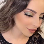Laya Anfar, Waitress in Tarragona