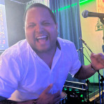 Yosfell Ylarraza, Singer in Cartagena