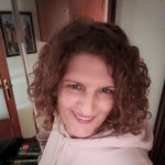 Xesca Varela, Auxiliar d'infermeria a Barcelona