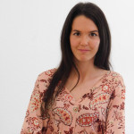 Laura Falcao Bernal, Children's entertainer in Sevilla