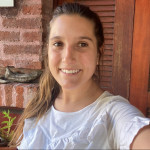 Milagros Morelli, Babysitter in Valencia
