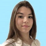 Abril Fernandez Tejada, Waitress in Dos Hermanas