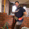 Miguel Ángel Alonso Moreno, Bricklayer in Oviedo