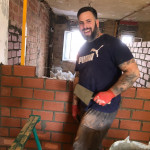 Miguel Ángel Alonso Moreno, Bricklayer in Oviedo