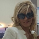Carmen Lopez Solis, Emprada de llar a Otura