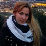 Ana Belén López Gómez, Emprada de llar a Granada