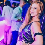 Julia Silva, Cuidadora de mascotes a Sevilla