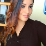 Andrea Nataly, Manicurista i pedicurista a Santa Cruz de Tenerife