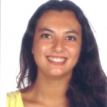 Marina López, Waitress in Valencia