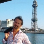 Ricardo Zárate Fernandez, Singer in Madrid