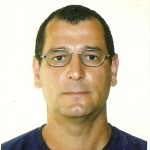 Francisco Javier Romero Olivera, Bricklayer in Sevilla
