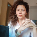 Teresa Fernández, Nursing assistant in Valencia