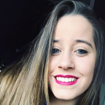 Andrea Costales, Waitress in Oviedo