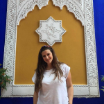 Elena Foncubierta, Babysitter in Parla