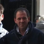 Alejandro Morales, Waiter in Vitoria-Gasteiz