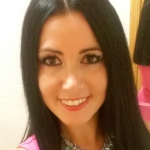 Yolanda Ceja, Babysitter in Dos Hermanas