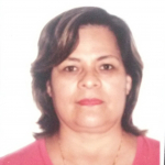 Carolina Ascue Roncalla, Cuidadora de gent gran a Santander