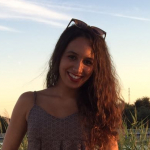 Amanda Arjona, Child educator in Dos Hermanas