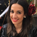 Sara Burgos, Professora d'anglès a Sevilla
