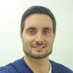Oscar Cerqueira Bastos, Car washer in Vigo