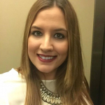 Ainhoa Pavon, Monitora de lleure a Algeciras