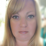 Sira Fernandez, Netejadora a Santander