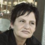 Veneta Vasileva, Emprada de llar a Vigo