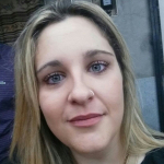 Estefanía Gómez, Babysitter in Noez