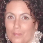 Lola Garcia Molina, Emprada de llar a Sevilla