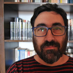 Manuel Israel Guerra Díaz, Redactor de continguts en castellà a Sevilla