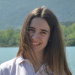 Lia Navarro, Babysitter in El Masnou