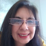 Elba Rosales, Passejadora de gossos a Alcorcón