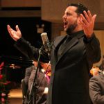 Juan Luis Domínguez, Singer in Badalona