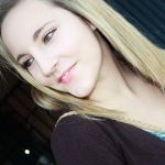 Carmen Manjavacas Cortés, Dog walker in Novelda