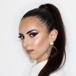 Sara Pérez, Makeup artist in Boiro