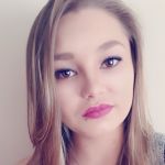 Andreea Alb, Auxiliar de enfermeria en Pamplona