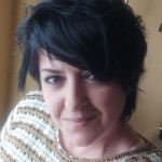 Sonia Tri, Makeup artist in Santurtzi